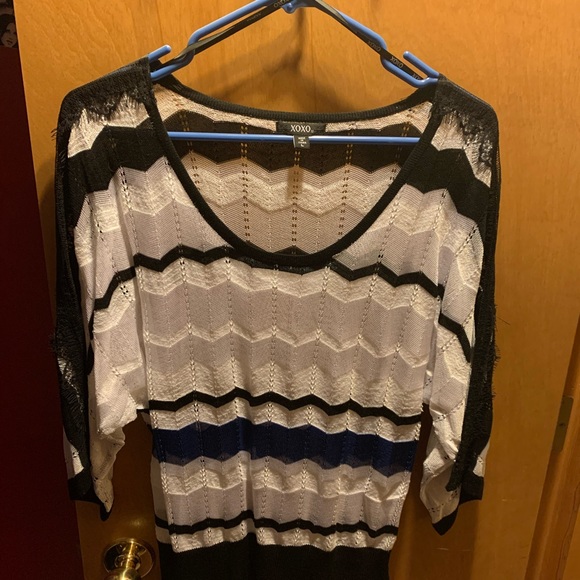 XOXO Blouse - Picture 1 of 1